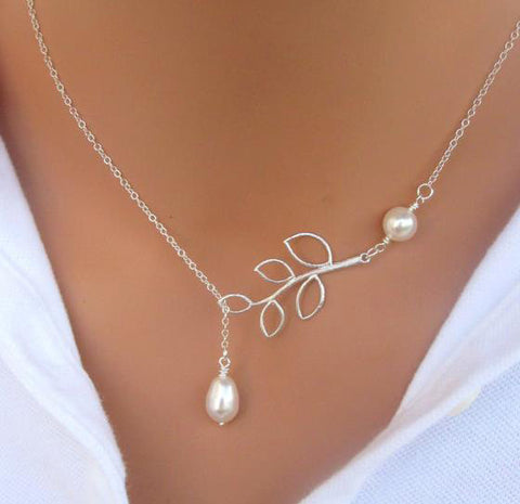 Branch and Pearl necklace in silver. Bridal. Wedding. Bridesmaids Gift.